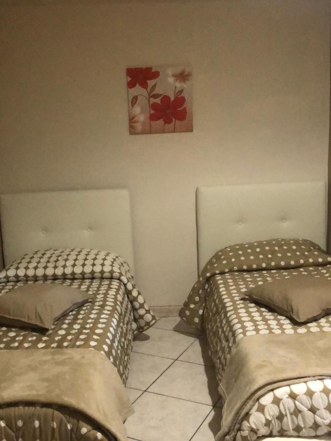 卡塔尼亚La Finestra Sul Castello别墅 外观 照片